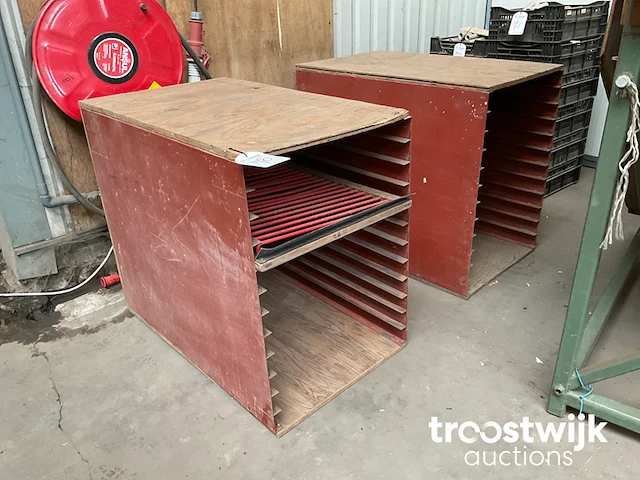 Sorteerplaten kast - afbeelding 1 van  3