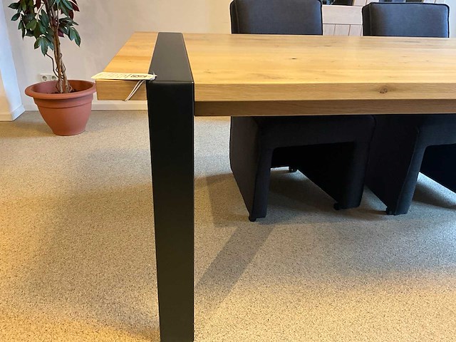 Soto verlengbare eiken eetkamertafel - afbeelding 2 van  11