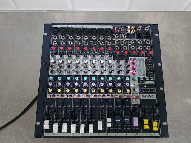 Soundcraft - efx8+k - mengpaneel - afbeelding 3 van  5