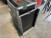 Soundcraft behringer europower line 6 - 19 inch - taperack - afbeelding 7 van  7