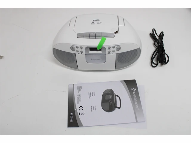 Soundmaster scd7800we - boombox met dab+/fm-radio, cd, mp3, usb en cassettespeler wit - afbeelding 2 van  3