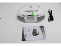 Soundmaster scd7800we - boombox met dab+/fm-radio, cd, mp3, usb en cassettespeler wit - afbeelding 2 van  3
