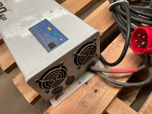 Sp 2100 acculader - afbeelding 2 van  3