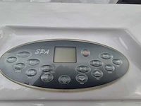 Spa 6 persoons jacuzzi en buitenspa - afbeelding 7 van  22