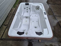 Spa builders 3 persoons amerikaanse spa jacuzzi en buitenspa - afbeelding 5 van  19