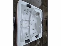 Spa builders 3 persoons amerikaanse spa jacuzzi en buitenspa - afbeelding 7 van  19