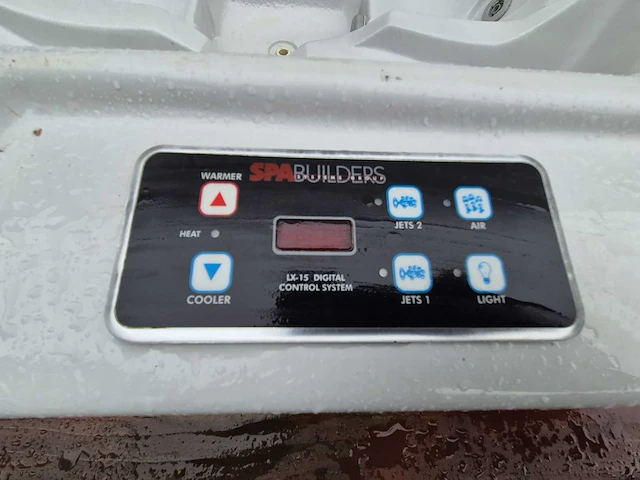 Spa builders 3 persoons amerikaanse spa jacuzzi en buitenspa - afbeelding 8 van  19
