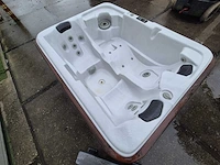 Spa builders 3 persoons amerikaanse spa jacuzzi en buitenspa - afbeelding 12 van  19