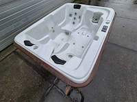 Spa builders 3 persoons amerikaanse spa jacuzzi en buitenspa - afbeelding 19 van  19