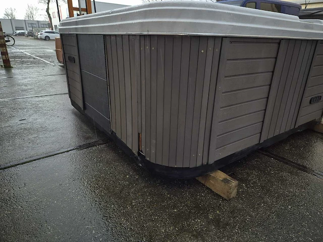 Spa king 5 persoons jacuzzi en buitenspa - afbeelding 4 van  13