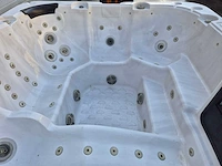 Spa king 5 persoons jacuzzi en buitenspa - afbeelding 10 van  13
