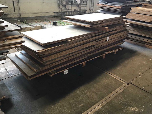 Spaanplaat (21x) - afbeelding 1 van  3