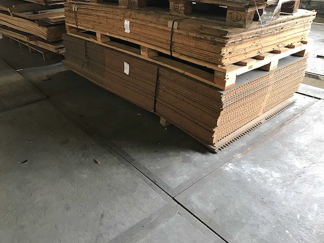 Spaanplaat (33x) - afbeelding 2 van  3