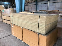 Spaanplaat groen 18mm (34x) - afbeelding 2 van  2