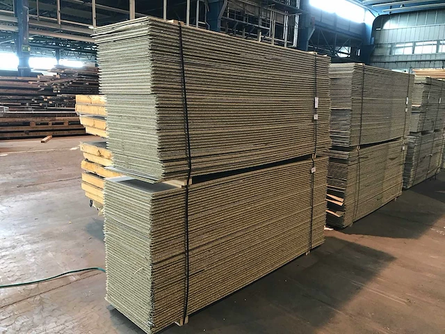 Spaanplaat groen met vinyl 18mm (100x) - afbeelding 2 van  2