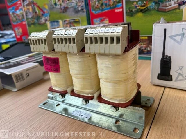 Spaartransformator, autotransformator 3-fasig siemens, 4ap21428ha202xa0 - afbeelding 2 van  4