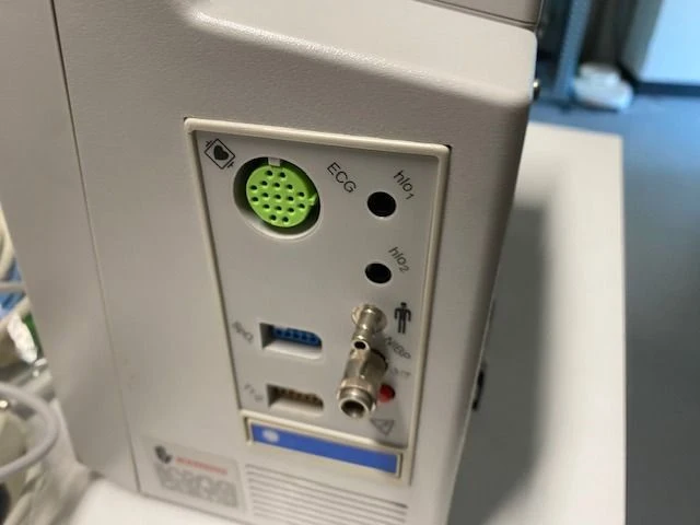 Spacelabs - 90369 - patiënt monitor - afbeelding 2 van  3