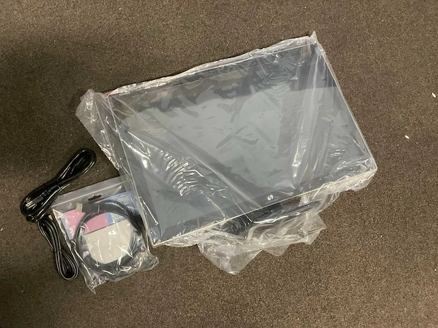 Spacelabs healthcare vt-220xtp2 computer monitor 22” - afbeelding 5 van  7