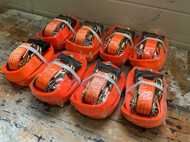 Spanband 3000kg 8 meter (8x) - afbeelding 1 van  4