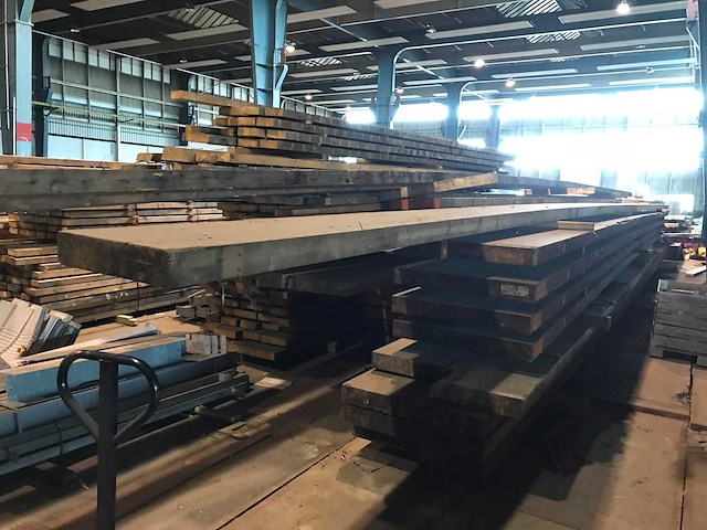 Spant - afbeelding 4 van  4