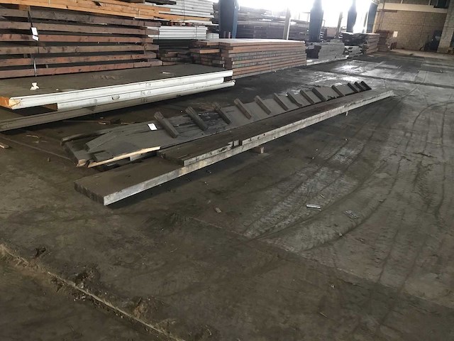 Spanten (5x) - afbeelding 1 van  4