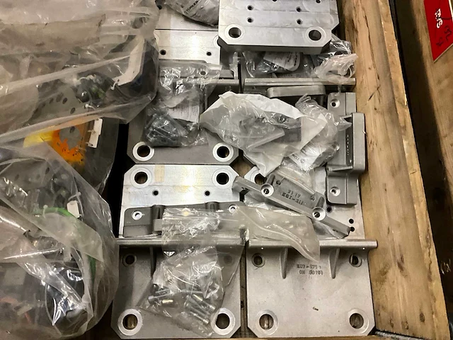 Spareparts - afbeelding 2 van  6