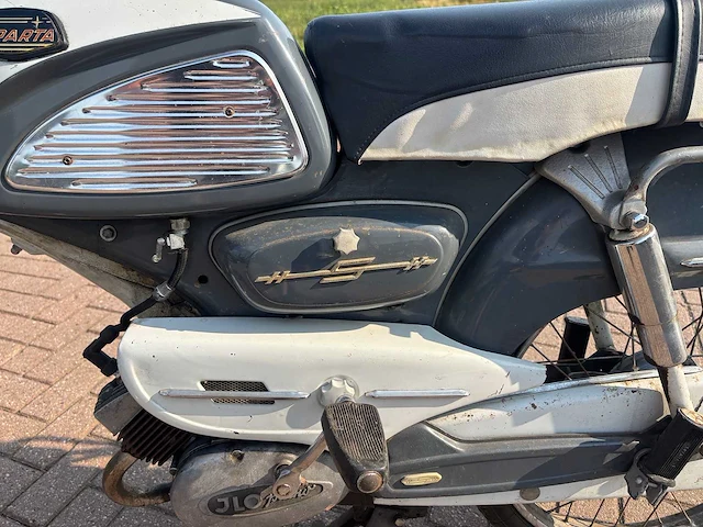 Sparta - sport - gi50 - brommer - afbeelding 8 van  9