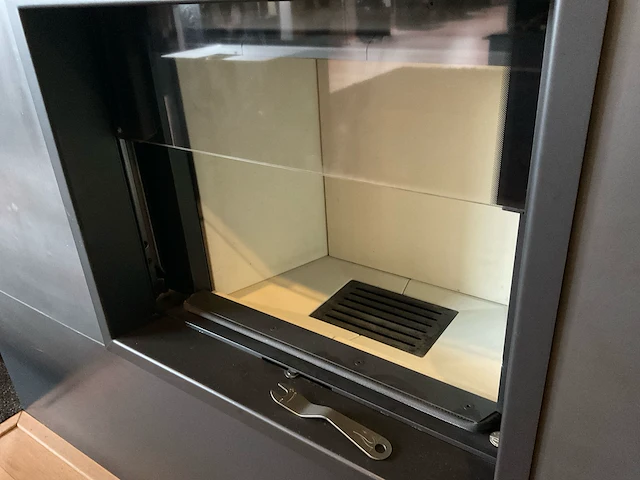 Spartherm mini 35 inbouw haard - afbeelding 4 van  5