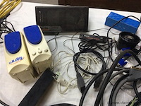 Speakers en kabels divers - afbeelding 2 van  4