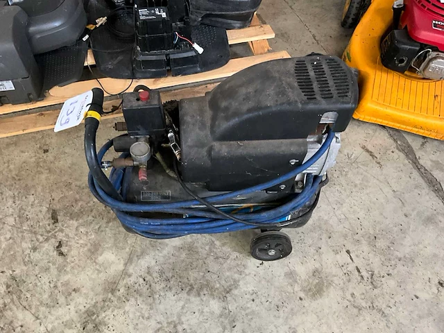 Specair luchtcompressor - afbeelding 2 van  6
