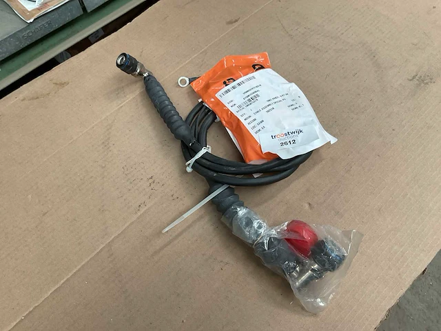 Special cable - afbeelding 1 van  3