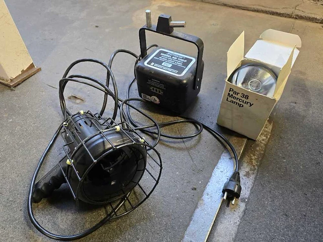 Spectroline - sb 100 f uv - uithardingslamp - afbeelding 1 van  3
