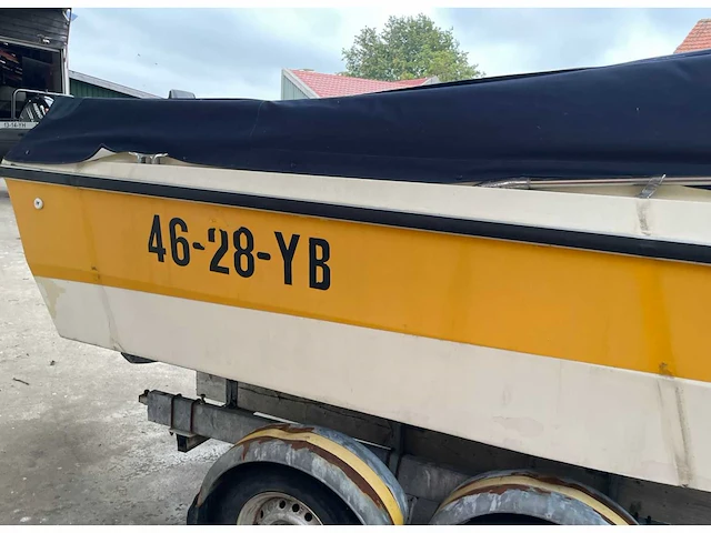 Speedboat browning malibu, 46-48-yb (exclusief trailer) - afbeelding 5 van  20