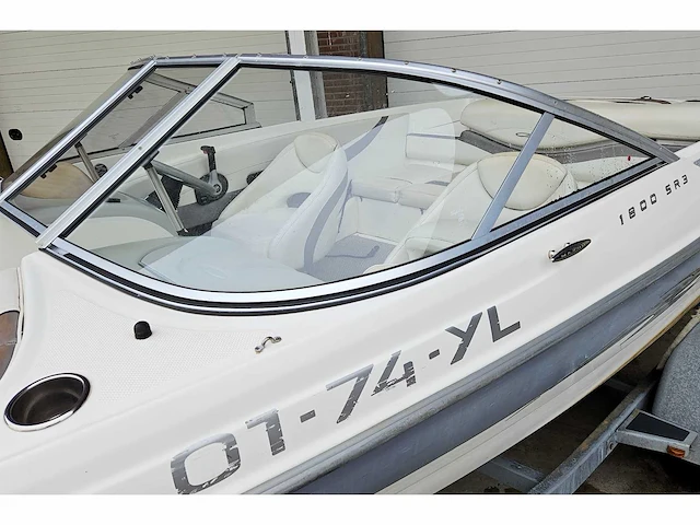 Speedboat maxum 1800 sr3, 01-74-yl (inclusief trailer) - afbeelding 11 van  35