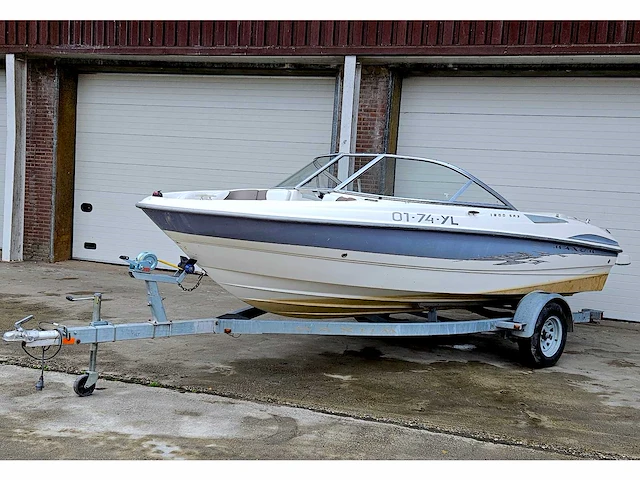 Speedboat maxum 1800 sr3, 01-74-yl (inclusief trailer) - afbeelding 1 van  35