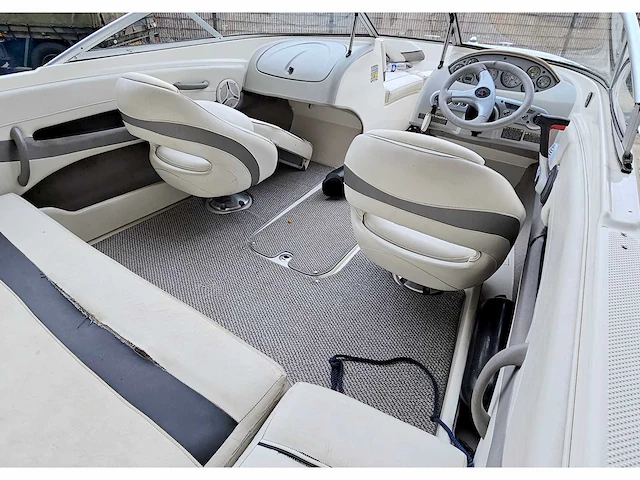 Speedboat maxum 1800 sr3, 01-74-yl (inclusief trailer) - afbeelding 25 van  35