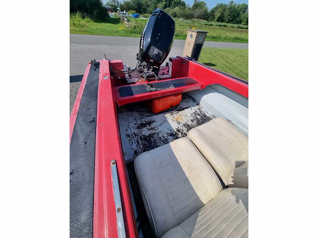 Speedboot + 15 pk mercuri buitenboordmotor - met trailer - speedboot - afbeelding 14 van  25