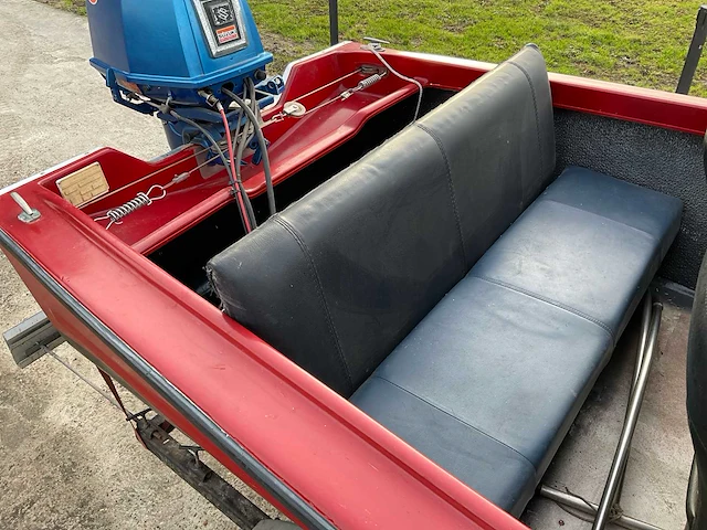 Speedboot met boottrailer - afbeelding 8 van  22