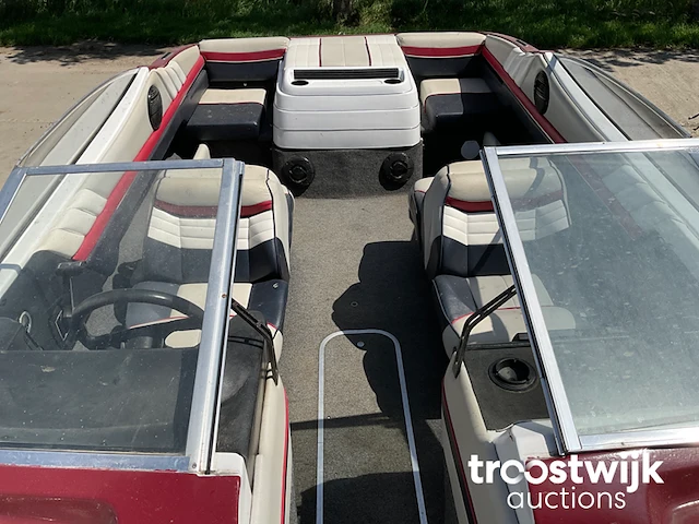 Speedboot met boottrailer - afbeelding 4 van  34