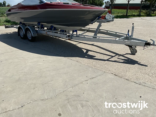 Speedboot met boottrailer - afbeelding 15 van  34