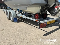 Speedboot met boottrailer - afbeelding 19 van  34