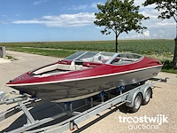 Speedboot met boottrailer - afbeelding 11 van  34