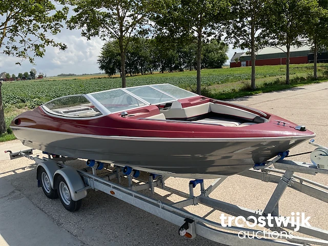 Speedboot met boottrailer - afbeelding 29 van  34