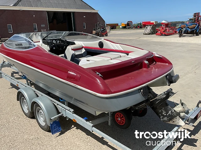 Speedboot met boottrailer - afbeelding 31 van  34