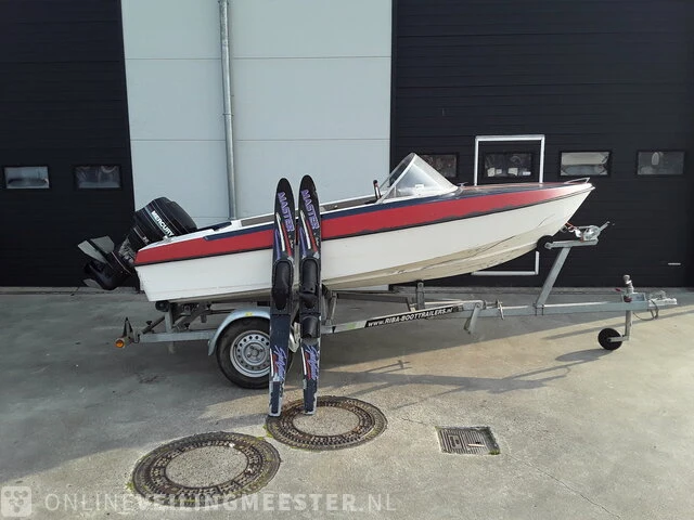 Speedboot met buitenboordmotor 20pk mercury en toebehoren - afbeelding 1 van  17