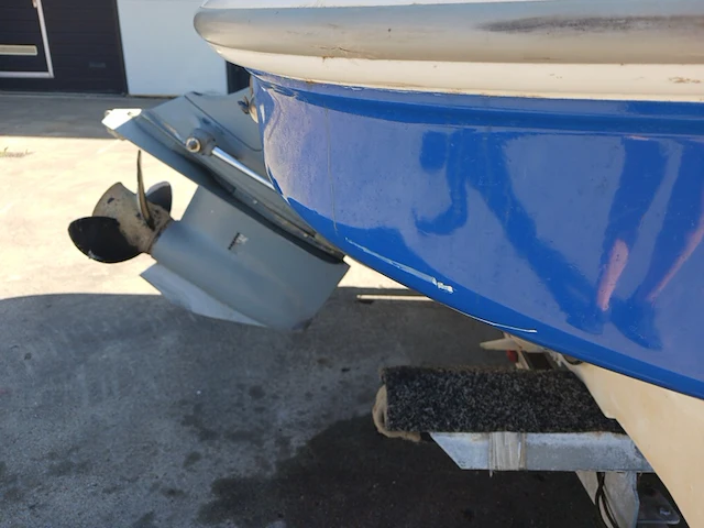 Speedboot met stallingstrailer, wellcraft, excel, wit/blauw - afbeelding 41 van  66