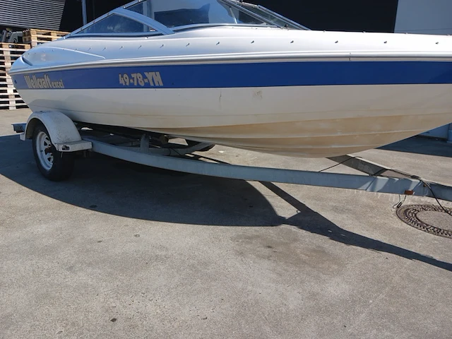 Speedboot met stallingstrailer, wellcraft, excel, wit/blauw - afbeelding 62 van  66