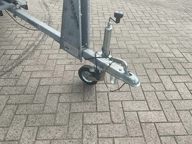 Speedboot met trailer 40 pk yamaha - afbeelding 8 van  22
