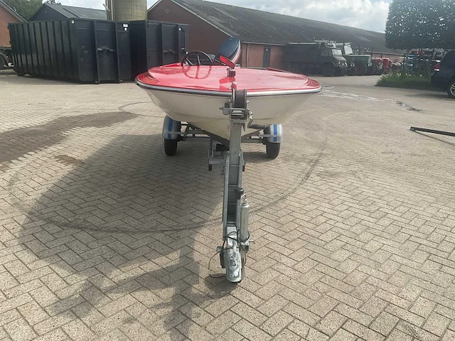 Speedboot met trailer 40 pk yamaha - afbeelding 12 van  22