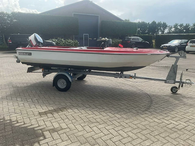Speedboot met trailer 40 pk yamaha - afbeelding 17 van  22